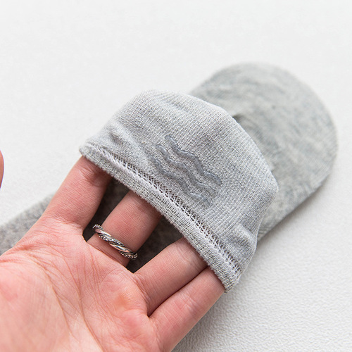 Men's Ship Socks Summer Thin Model Light Mouth Invisible Socks Pure Color Matchable Cotton Socks for Men Short Socks Factory Wholesale