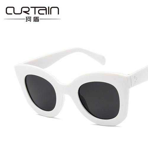 Mi Nail European and American fashion large frame retro butterfly sunglasses trendy cool versatile sunglasses 97291 simple sunglasses