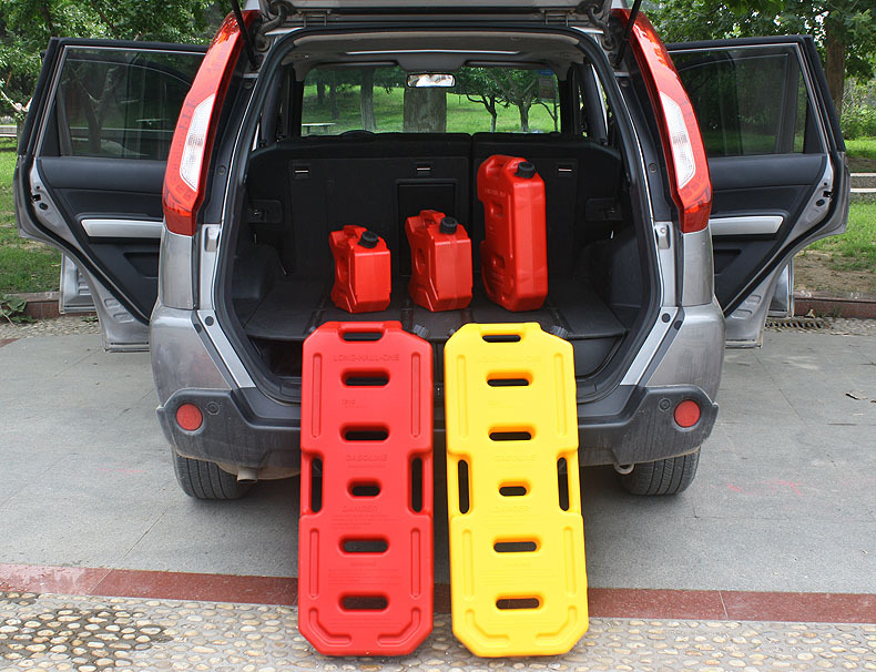 5L Oil Barrel Red Black Factory Direct Sales Anti-Static Plastic Gasoline Barrel Car and Motorcycle Spare Fuel Tank