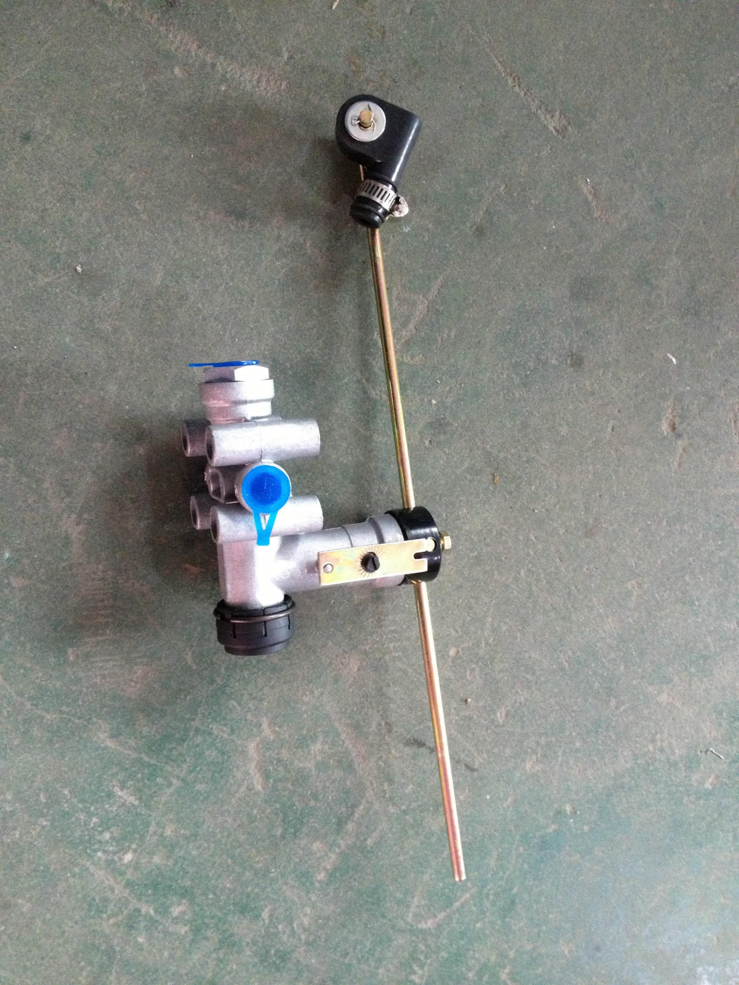 61C50B62E23FAF21F78984D5EBC392