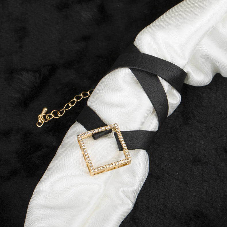 Occident and the United States Ribbonnecklace NHBJ0326