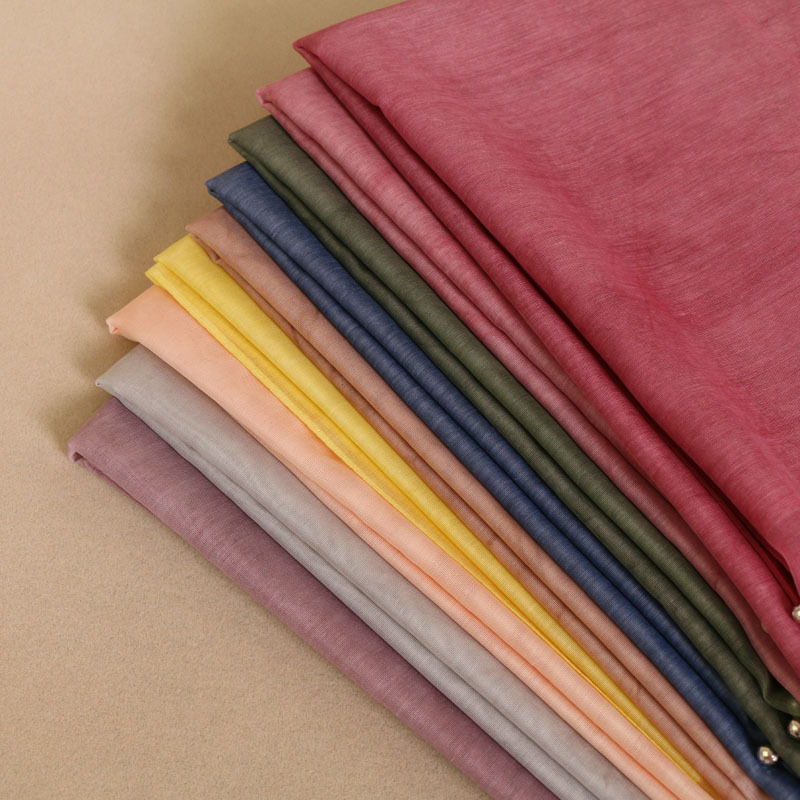 效果图 (1) 蕾丝珍珠羊绒围巾