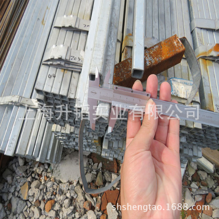 供应60*120*4.0镀锌方管80*80*4.0  30*30*2.0 60*60*4.0规格