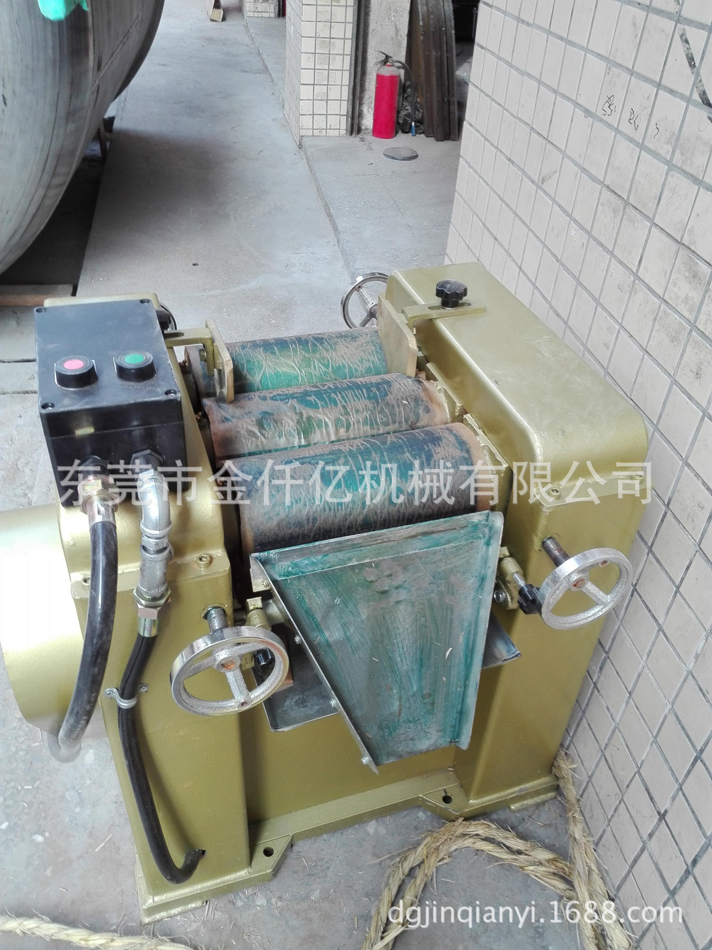 金仟亿厂家供应东莞三辊研磨机，变频三辊机，油漆油墨三辊机