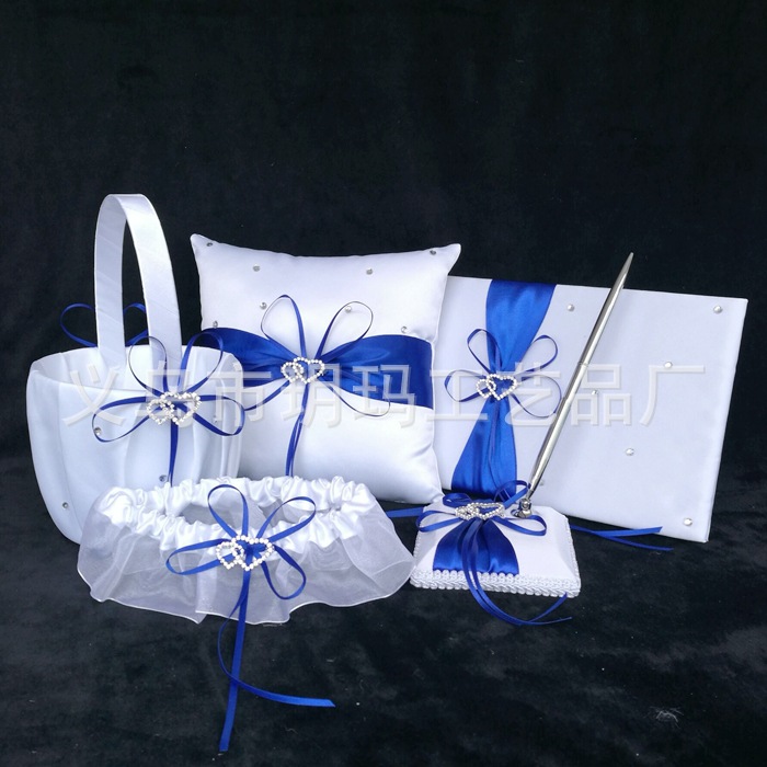 1F2743E58A219E07B8F2B0D9049AA0