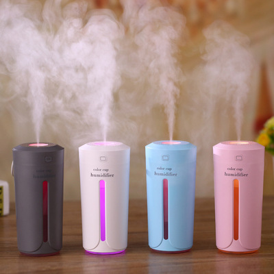 Cross border originality Mini usb Light Cup humidifier Night light desktop vehicle Aromatherapy purifier customized logo