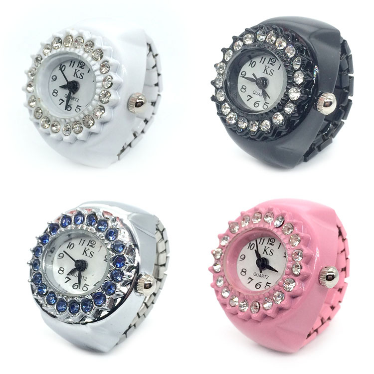 21g Weight Ordinary Glass Mirror Material Alloy Strap Material Watch Rings Classification Pointer+Number Display Type Round Dial Shape Daily, Street Occasion Quartz Movement Geometric Pattern All Seasons Season Women's Gender Retro, Classic Style Style Retro Classic Style Geometric Quartz Watch Rings 无