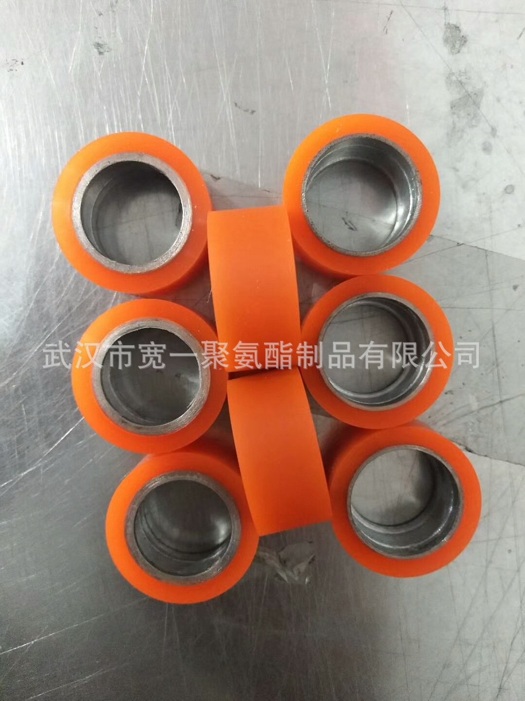 供应湖北宜昌、荆门、随州聚氨酯胶轮包胶加工，聚氨酯胶辊包胶加