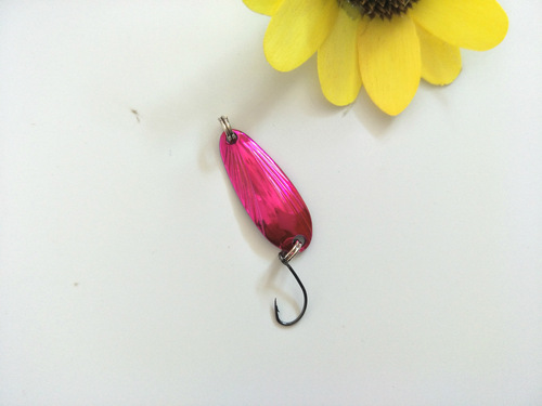 Shell-shaped Marukyu Lure Spoons, 3.5g & 2.5g; Stream Fishing Imitation Bait for Trout and Salmon