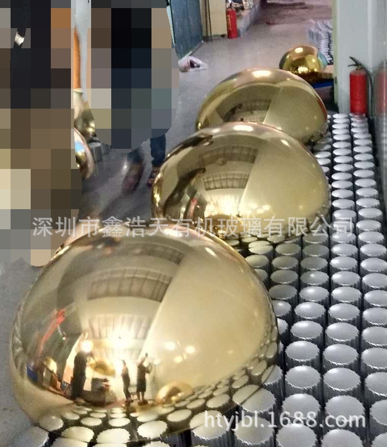 研制新款超亮型亚克力半球镜面球 鑫浩天亚克力景观球