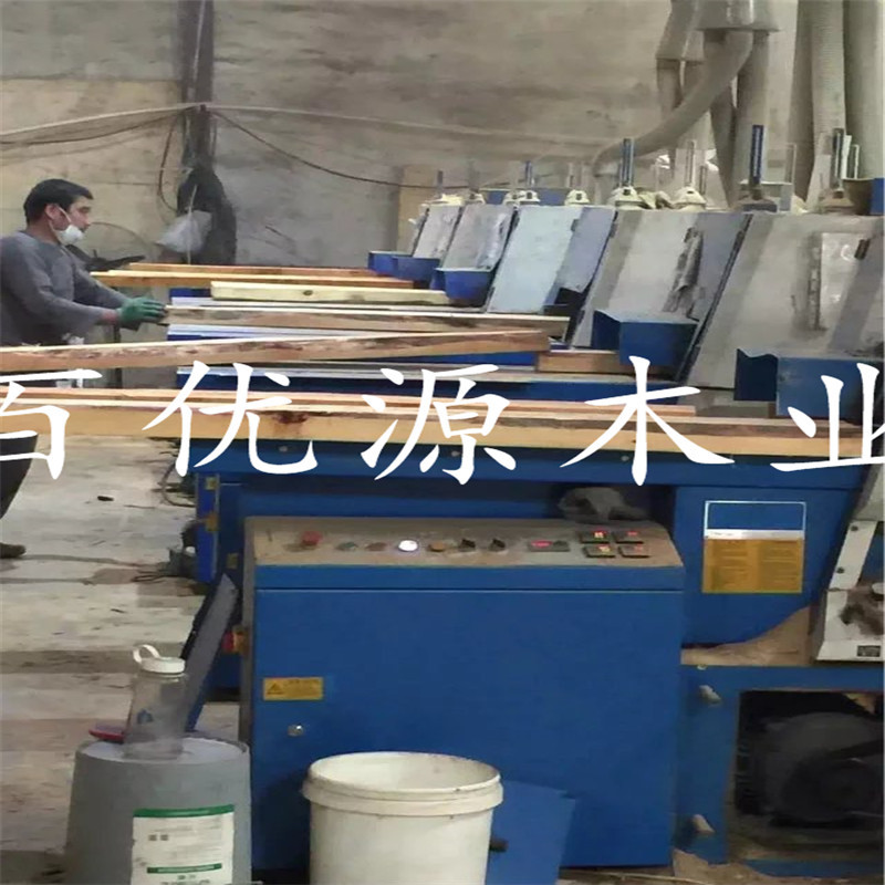 新西兰辐射松集成材