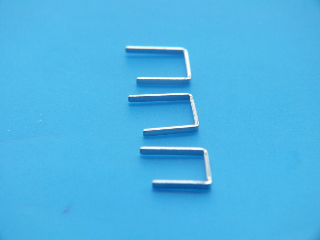 supply 0.65-5.5 Square Pin