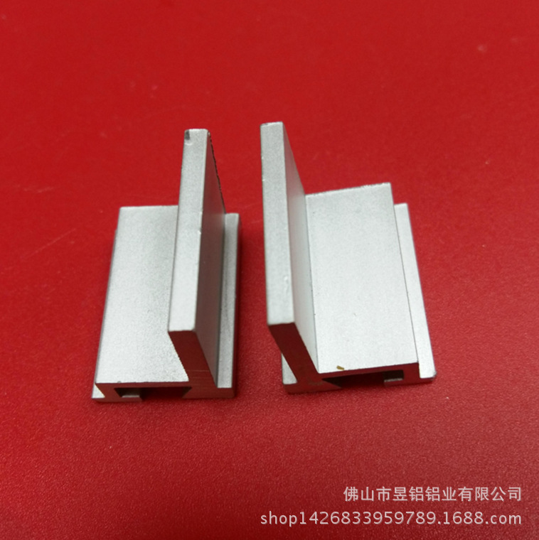 佛山厂家批发工业铝型材 3030角铝 壁厚3mm氧化胚料铝型材