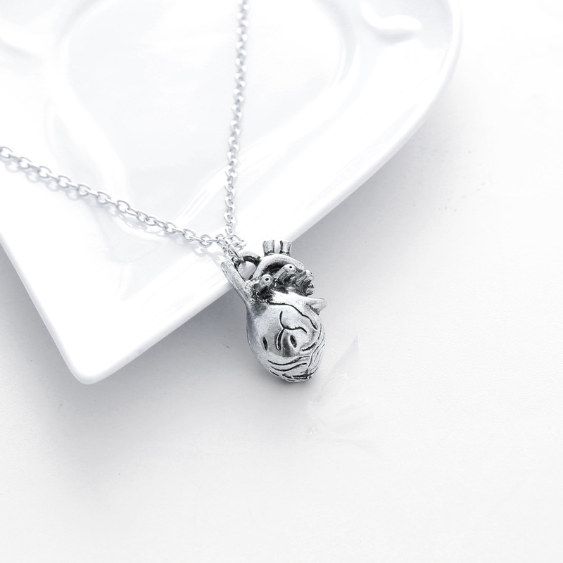 New fashion anatomical heart pendant necklace wholesale