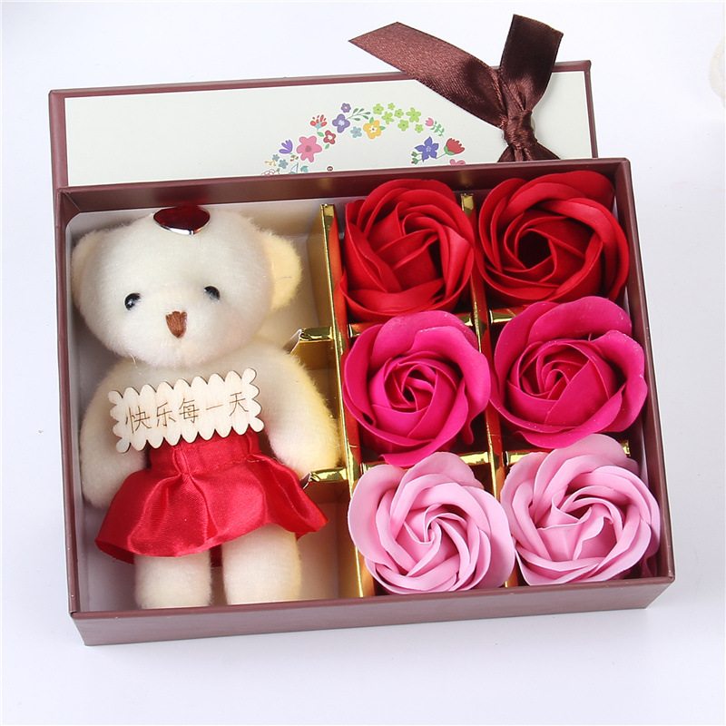 6朵 红三彩 加熊