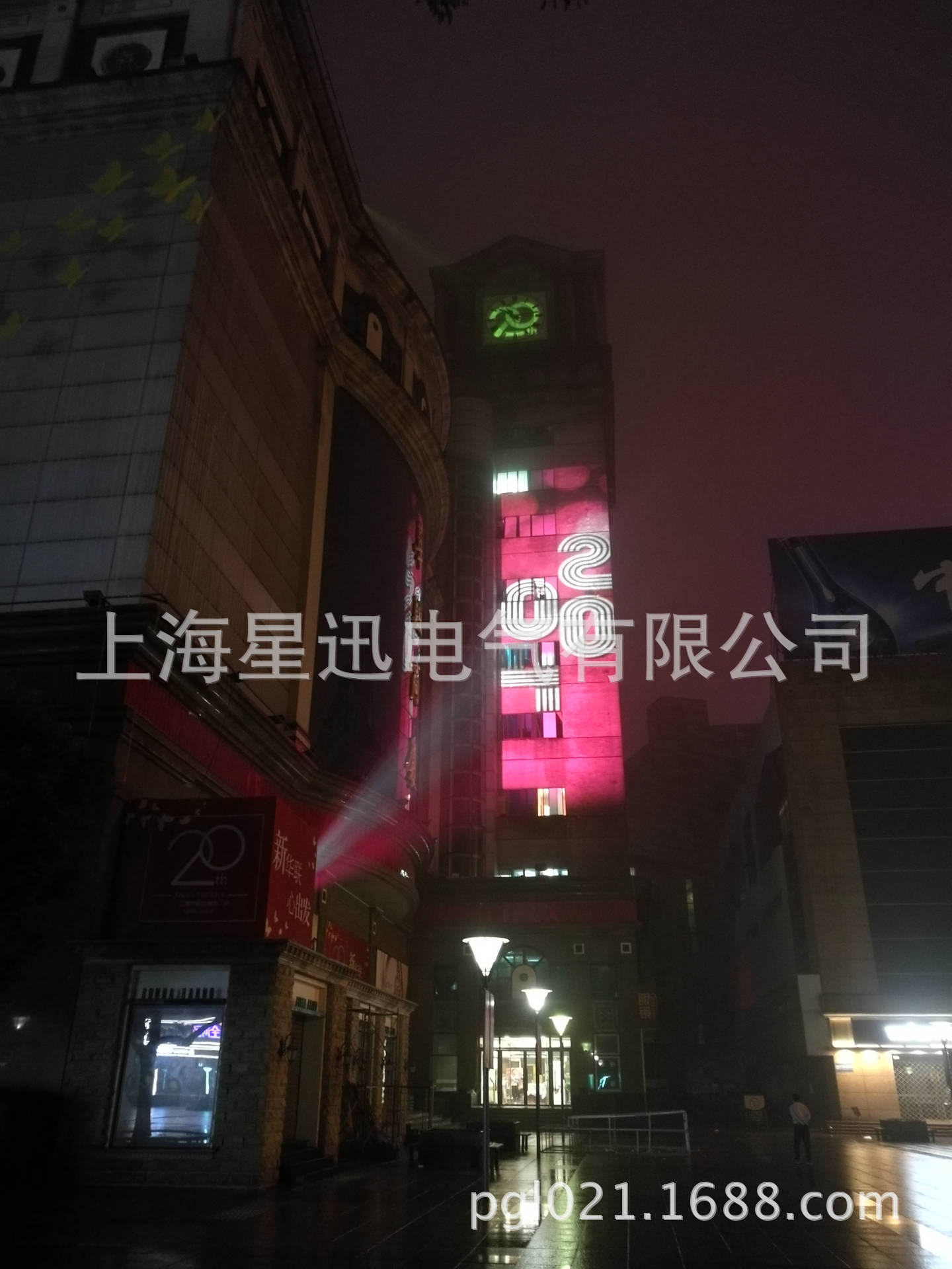 巨幅广告投影灯_户外广告投影机出售租赁_户外巨幅投影