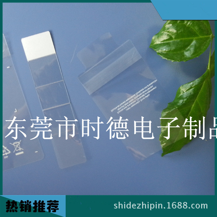 2599701219_1486977481