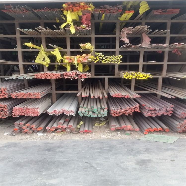 0856E32D96B5C4B531A146D07B27D1