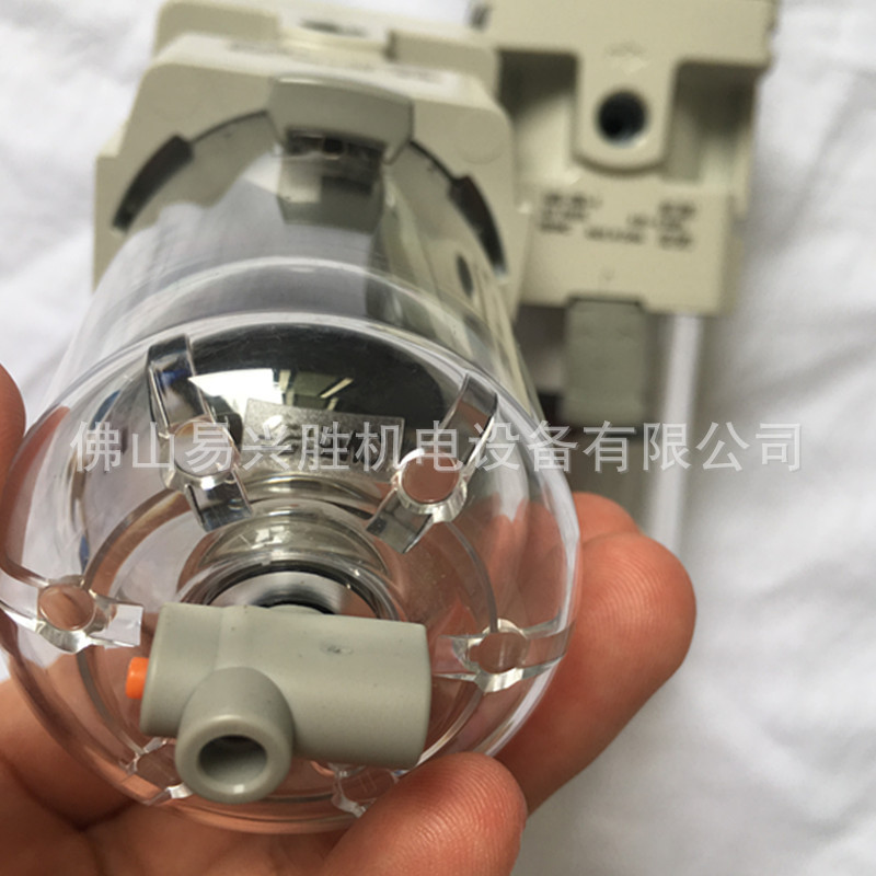日本SMC调压过滤阀AW30-N03BG-A NPT3/8口径过滤器减压阀