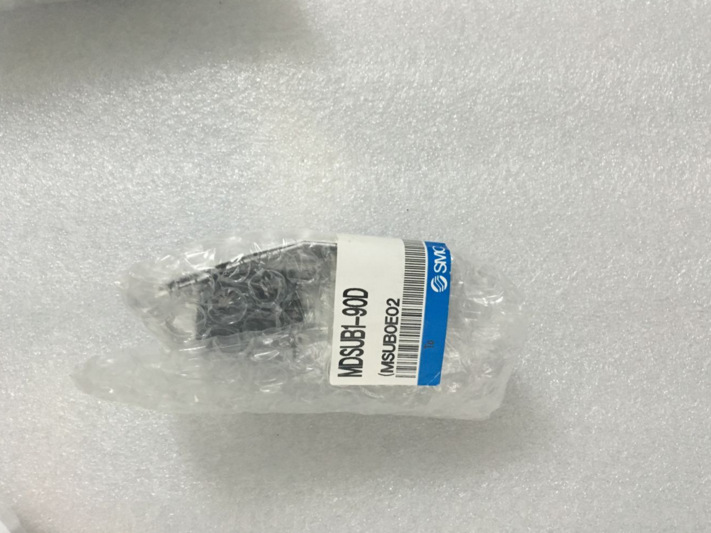 供应现货SMC 旋转气缸 MDSUB1-90D全新 原包装