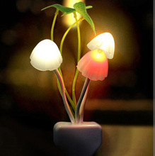 跨境Ja8 LED七彩小夜燈 創意光控感應夜燈 禮品 阿凡達蘑菇小夜燈