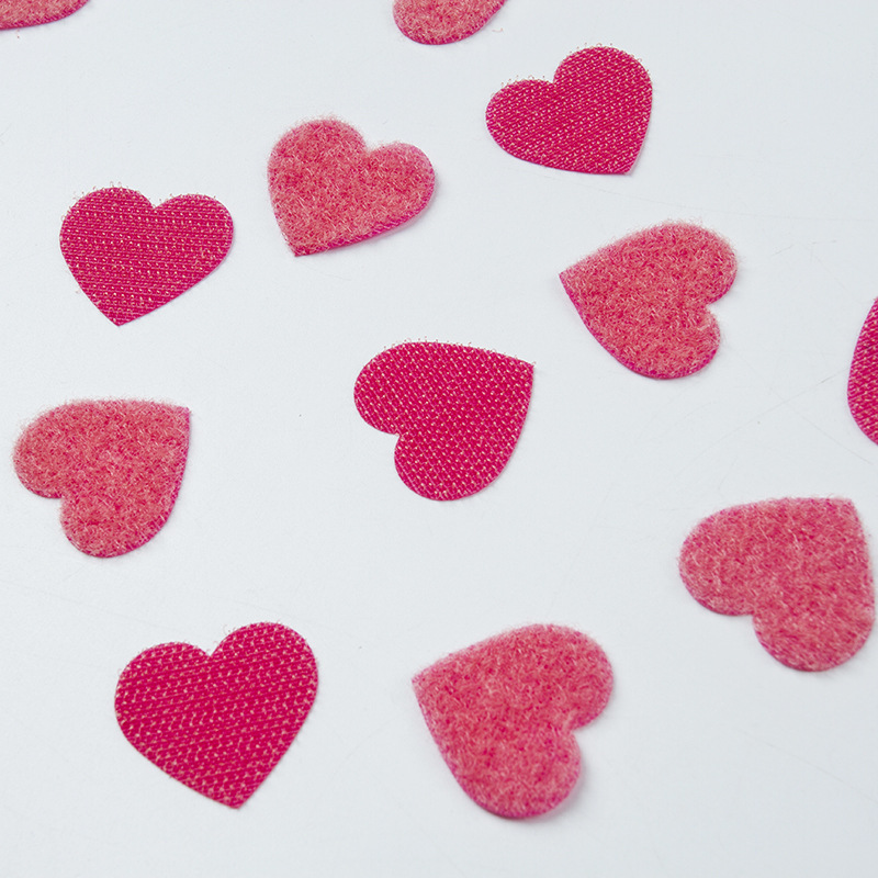 心形小圆片背胶魔术贴 自粘扣防水服装尼龙子母带 多个尺寸批发