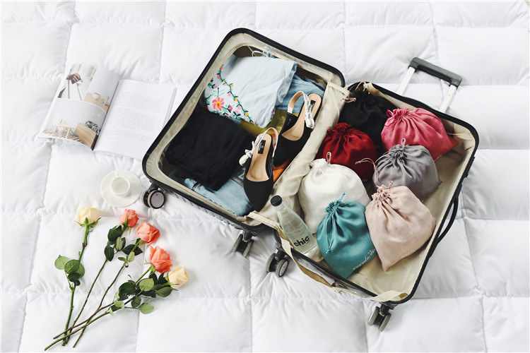 18E975EB-55FE-4E1F-B8B7-BB884D