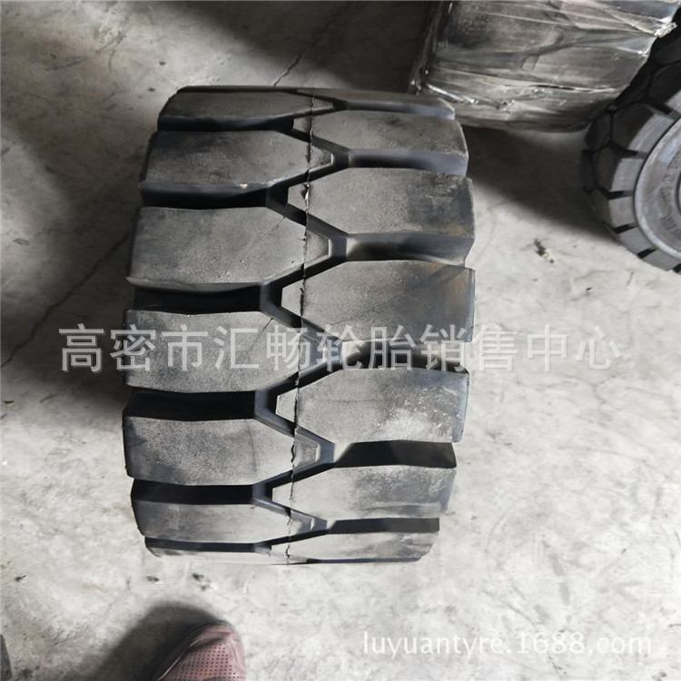 23×10-12 叉车实心轮胎 23*10-12 工业平板车轮胎