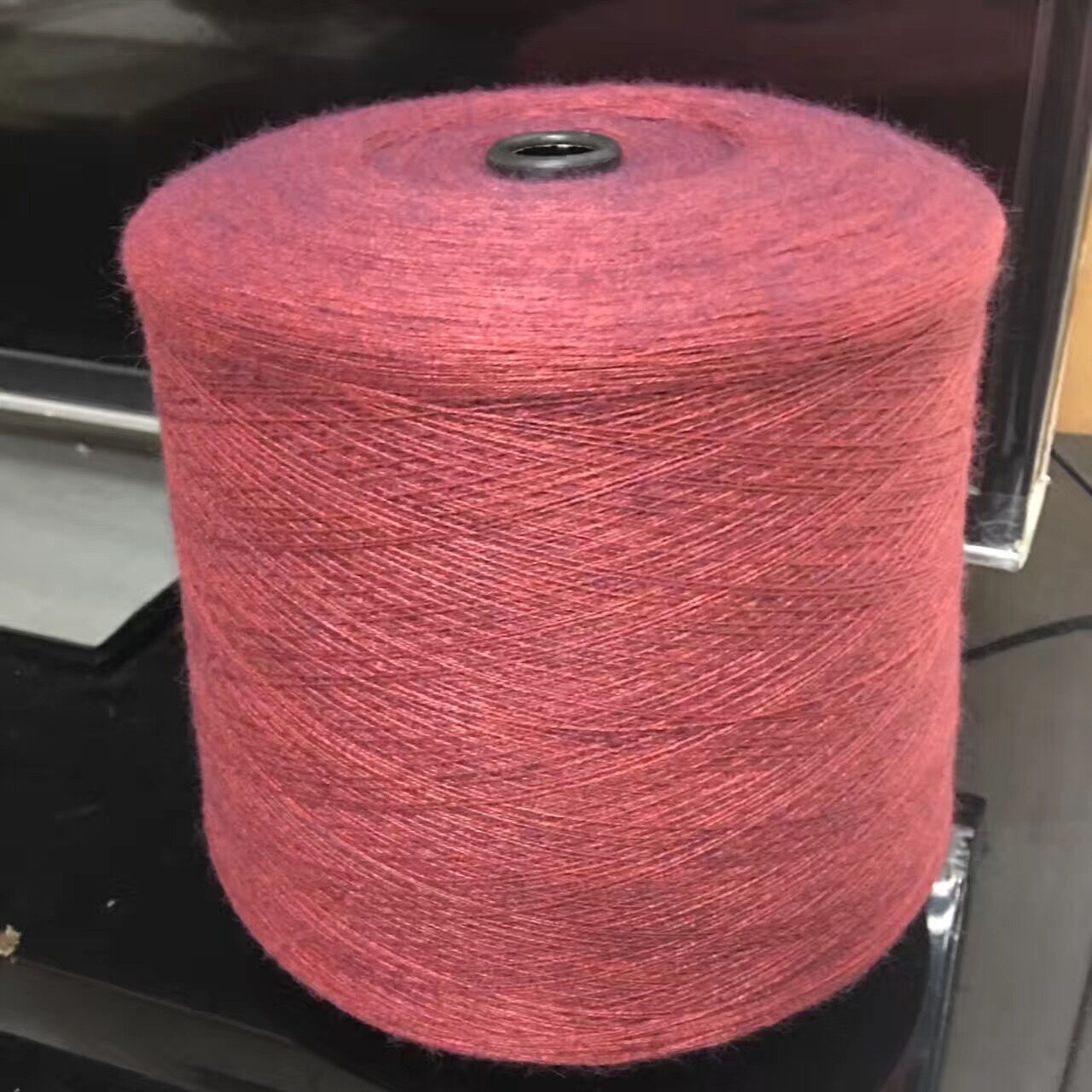 热销秋冬纱线28S/2高弹包芯纱抗起球包芯纱现货量大价优免费拿样