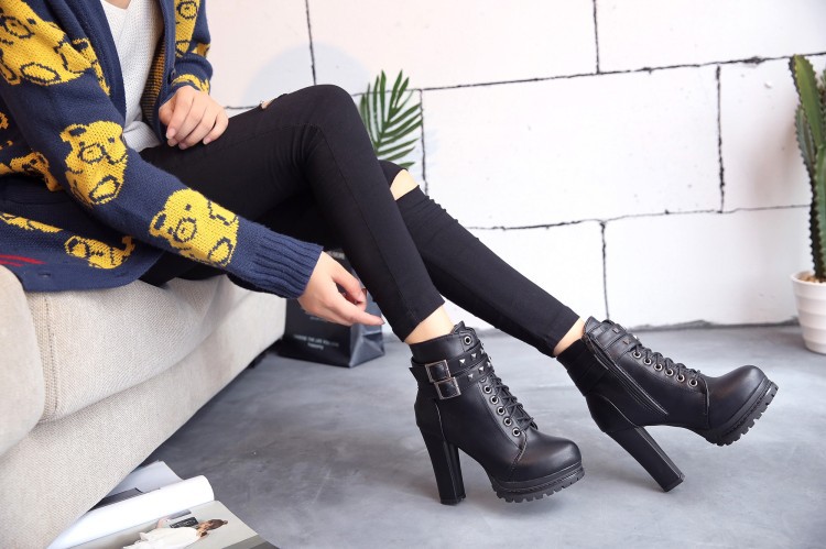 Bottes femme en PU artificiel - Ref 3354696 Image 17