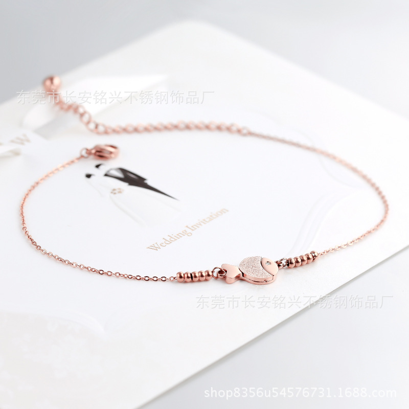 镀18K玫瑰金不锈钢脚链气质小鱼脚环女时尚钛钢彩金饰品链条轻奢