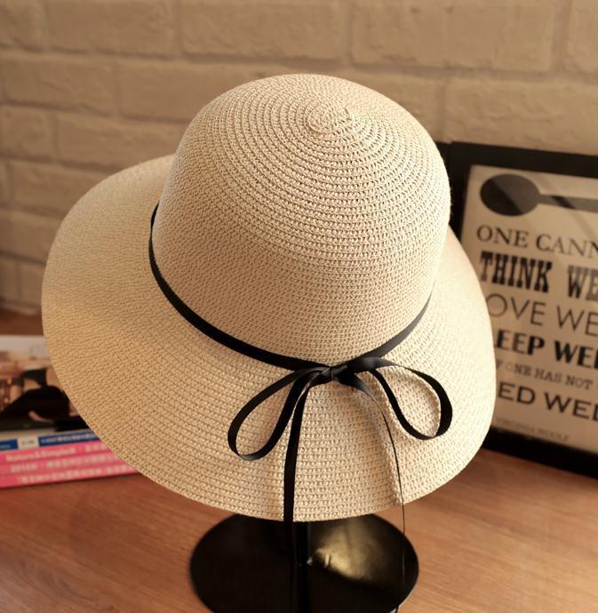 Women's Straw Hat With Black Ribbon Bow Sunshade Beach Hat_voghion.com