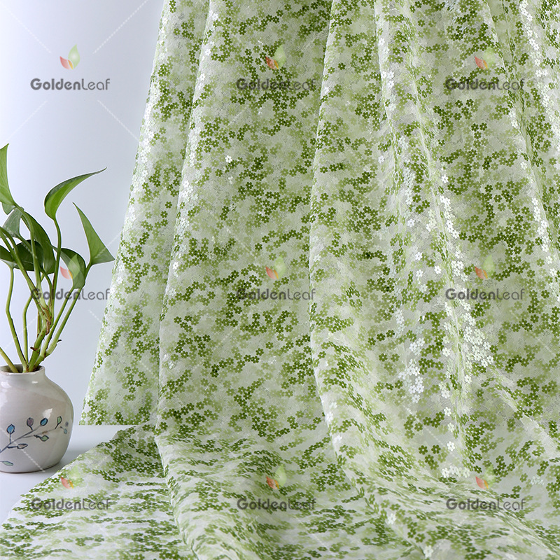 新款蕾丝网布小碎花朵亮片布料 珠片绣时装童装连衣裙绣花面料