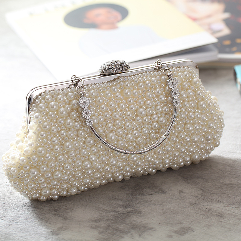 Women Bag New Handmade Pearl Bag Fashion Evening Banquet Handle Clutch display picture 14