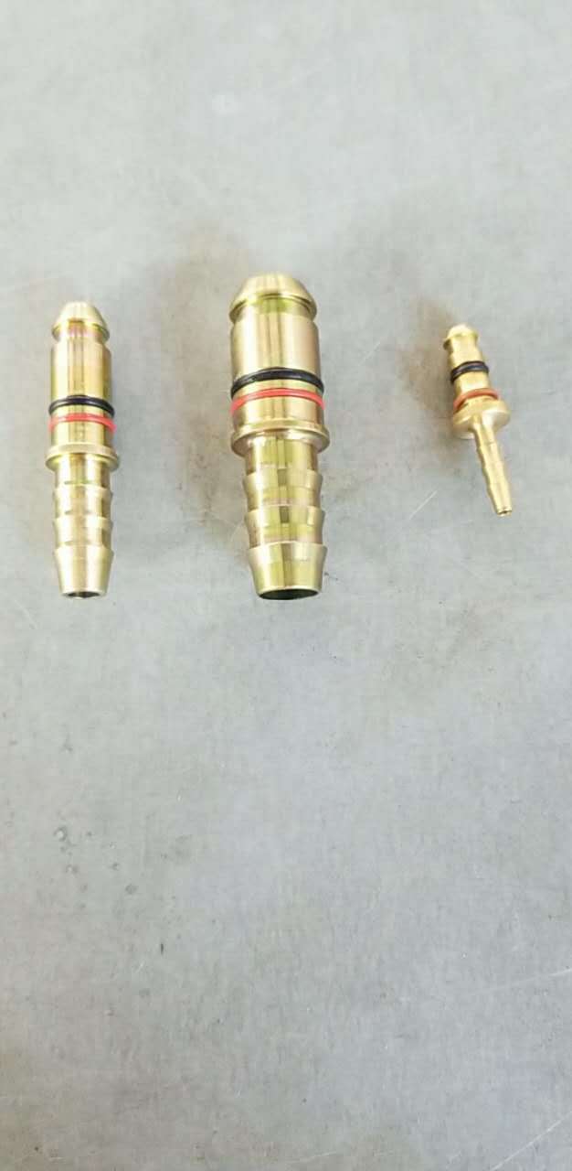 供应快插接头，刹车管接头，快速接头，亚太管接头