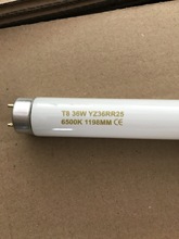 厂家直销T8/110V/60Hz 32W荧光灯管