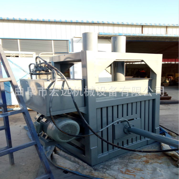 厂家定制废纸箱捆扎机 小型编织袋服装液压打包机 废纸压块机