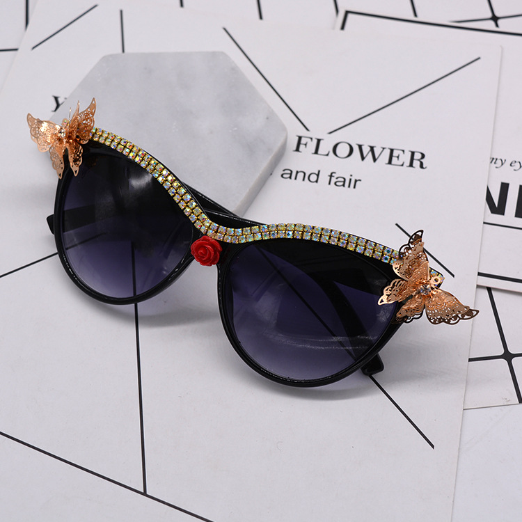 fashion new hot sale Metal Butterfly Diamond Cat Eye Magnetic Sunglasses Women Vintage Carved Sunglasses Wholesalepicture7