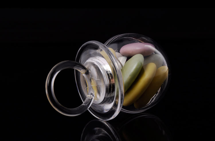 Food-grade Transparent Pacifier-shaped Candy Box Babyshower Full Moon Return Gift Plastic Wedding Candy Box Creative display picture 3