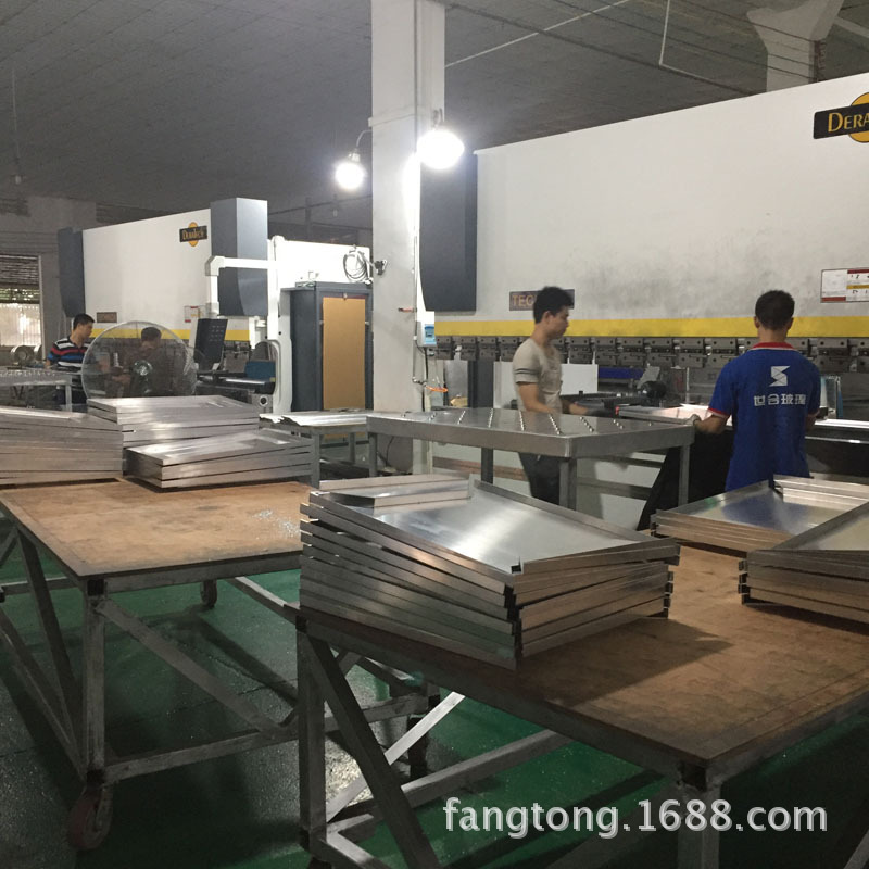 鋁方通 弧形鋁方通 鋁方通吊頂 廣州鋁方通廠家