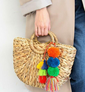 South Korea purchases tassels Mini gourd straw woven bags lady-style tassels straw woven bags