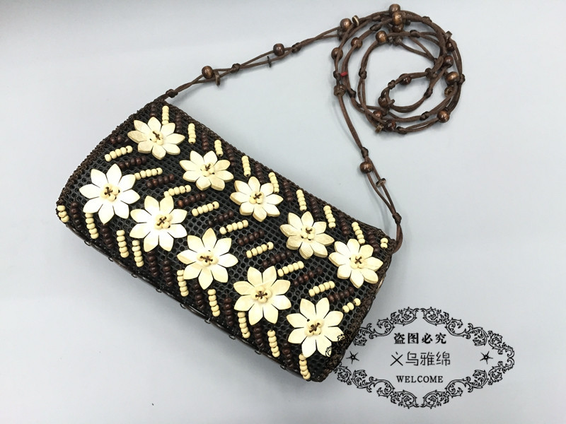 화이트 플러스 카페