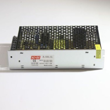 高品质的LED开关电源 12V，180W 灯条电源，15A开关电源，适用于220V输入电源