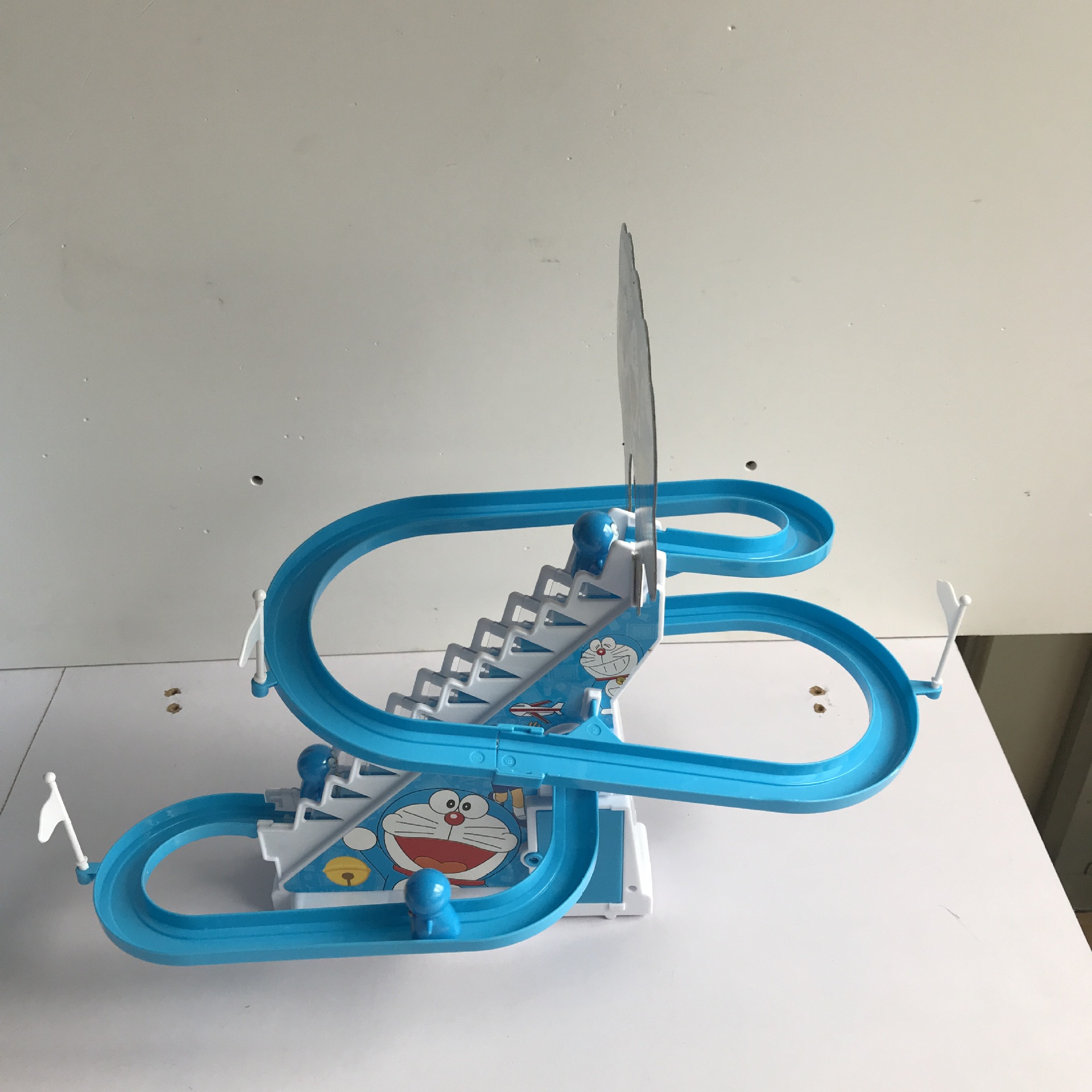 新泰987-15哆拉A梦爬楼梯卡通轨道滑滑梯儿童