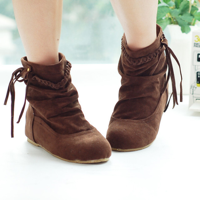 Twist braid fringe bottom tube frosted short boots