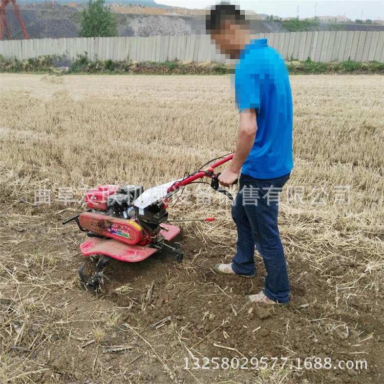 小型手扶拖拉机厂家  柴油多功能耕地机 轻便旋耕机