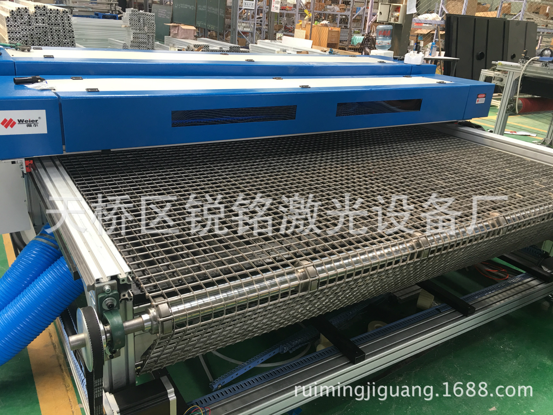 新款毛绒玩具衣服 毛料 汽车座套 大幅面自动送料双头激光切割机