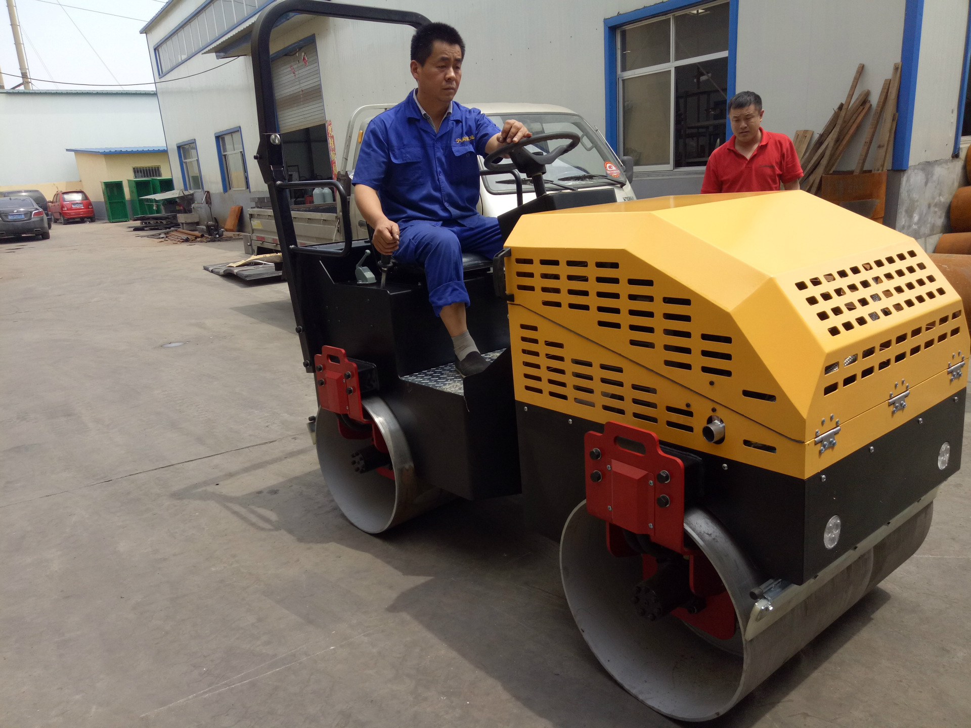 小型压路机保养维修误区 你中了几条！