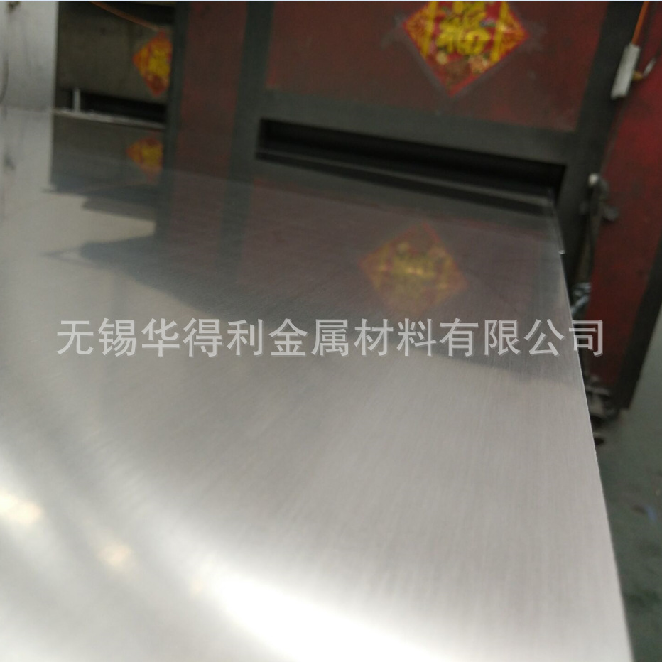 供应拉丝贴膜不锈钢板 201不锈钢 拉丝不锈钢板