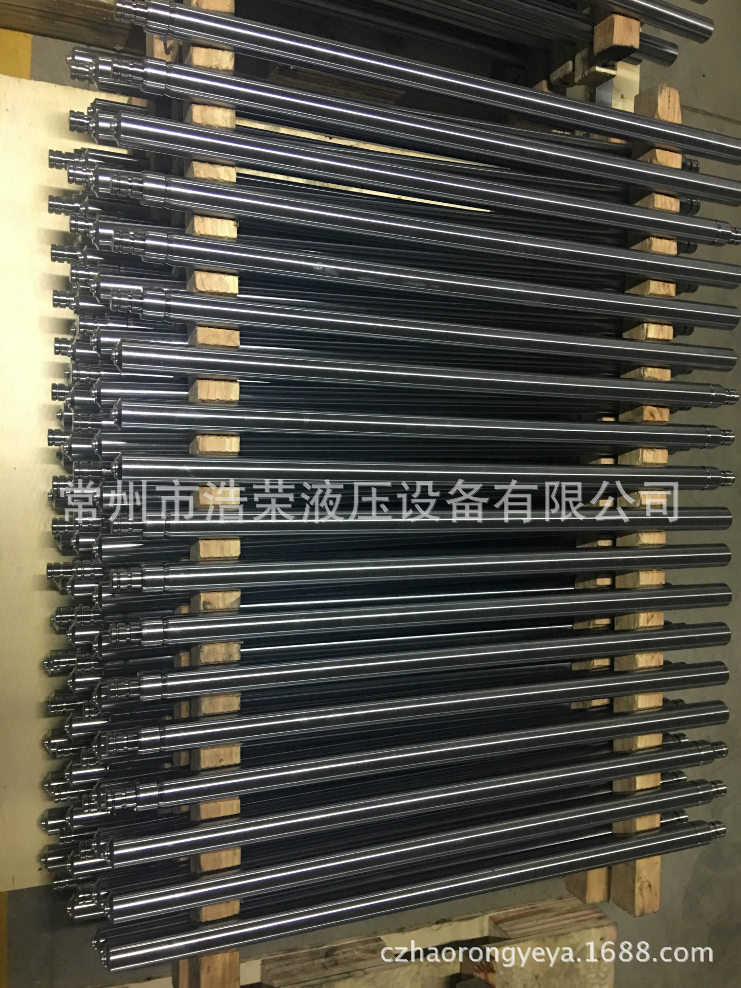 厂家直供  品质45#活塞杆   光轴  调质活塞杆  调质电镀杆